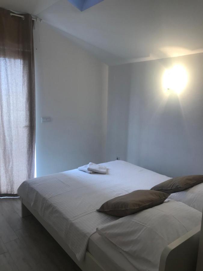 Guesthouse Davorka Bijelic 穆泰尔岛 外观 照片
