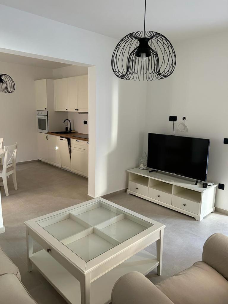 Guesthouse Davorka Bijelic 穆泰尔岛 外观 照片